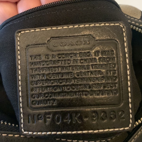 COACH Black/Gray Signature Monogram Canvas & Leather Shoulder Bag - Picture 5 of 16